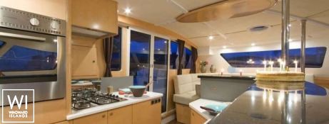 AQUA TIKI II  Fountaine Pajot Eleuthera 60 Interior 13