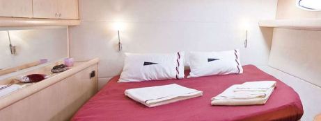 AQUA TIKI II  Fountaine Pajot Eleuthera 60 Interior 12