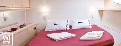 AQUA TIKI II  Fountaine Pajot Eleuthera 60 Interior 12