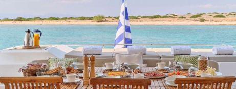 WORLD'S END  Fountaine Pajot Galathea 65 Exterior 2