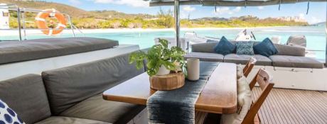 BLUEWINDS (ex Playtime) Lagoon Catamaran Lagoon 560 Exterior 3