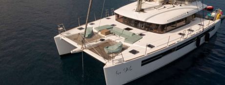 For Sail  Lagoon Catamaran Lagoon 560 Exterior 2