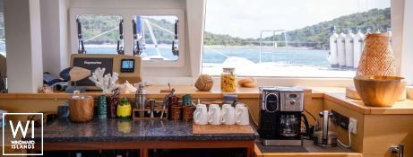 BLUEWINDS (ex Playtime) Lagoon Catamaran Lagoon 560 Interior 15