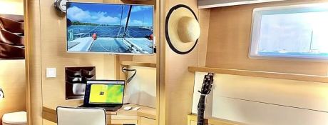 4X  Lagoon Catamaran Lagoon 560 Interior 13