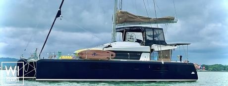 4X  Lagoon Catamaran Lagoon 560 Exterior 3