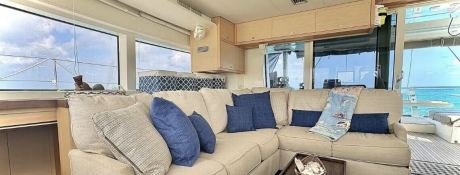 4X  Lagoon Catamaran Lagoon 560 Interior 15