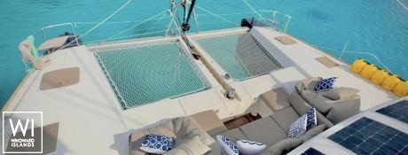 4X  Lagoon Catamaran Lagoon 560 Exterior 5