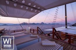 Samata   Ketch  42M Interior 18