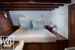 Samata   Ketch  42M Interior 8