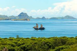 Alila Purnama   Yacht 46M Exterior 3