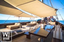 Alila Purnama   Yacht 46M Interior 10