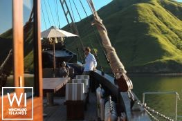 Alila Purnama   Yacht 46M Interior 13