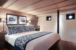 Alila Purnama   Yacht 46M Interior 5