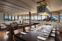 Alila Purnama   Yacht 46M Interior 18
