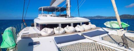 SAIL AWAY  Lagoon Catamaran Lagoon 620 Exterior 1