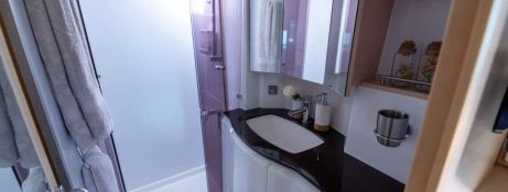 Sip Sip  Lagoon Catamaran Lagoon 620 Interior 1