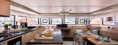 OPAL   Lagoon Catamaran Lagoon 620 Interior 10