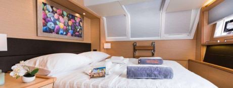 OPAL   Lagoon Catamaran Lagoon 620 Interior 1