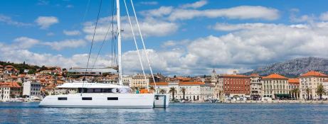 OPAL   Lagoon Catamaran Lagoon 620 Exterior 3