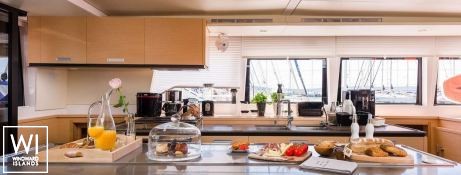 OPAL   Lagoon Catamaran Lagoon 620 Interior 1