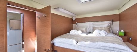 Adriatic Tiger  Lagoon Catamaran Lagoon 620 Interior 18