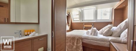 Adriatic Tiger  Lagoon Catamaran Lagoon 620 Interior 20