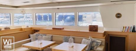 Blue Griffin  Lagoon Catamaran Lagoon 620 Interior 19