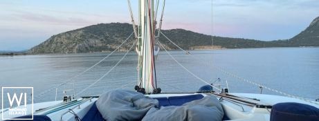 Blue Griffin  Lagoon Catamaran Lagoon 620 Exterior 3