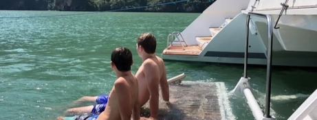 Six Degrees  Lagoon Catamaran Lagoon 620 Exterior 4