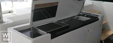 Six Degrees  Lagoon Catamaran Lagoon 620 Exterior 11