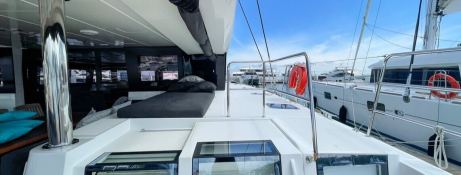 Six Degrees  Lagoon Catamaran Lagoon 620 Exterior 17