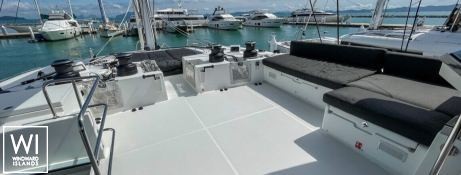 Six Degrees  Lagoon Catamaran Lagoon 620 Exterior 19
