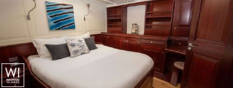 AURELIUS (ex Annagine) JOM Sloop 34M Interior 9