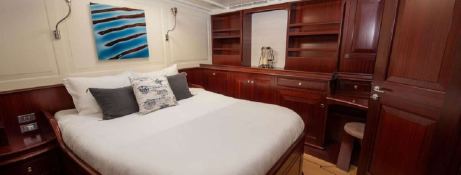 AURELIUS (ex Annagine) JOM Sloop 34M Interior 9