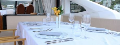 V  Sunseeker Predator 74' Interior 13