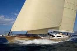 DHARMA  Southern Wind Sloop 100' Exterior 4