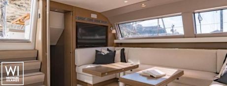 Neyina  CNB Sloop 76' Interior 10