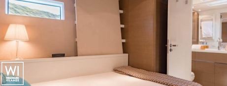 Neyina  CNB Sloop 76' Interior 14