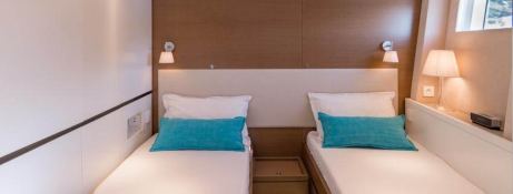 Neyina  CNB Sloop 76' Interior 15