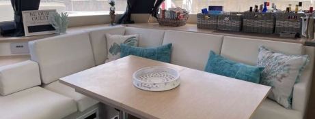 Cashmere  (ex SEA DRAGON) Fountaine Pajot Saba 50 Interior 8