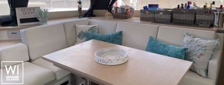 Cashmere  (ex SEA DRAGON) Fountaine Pajot Saba 50 Interior 8
