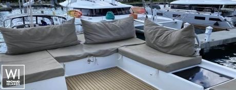 Cashmere  (ex SEA DRAGON) Fountaine Pajot Saba 50 Exterior 3