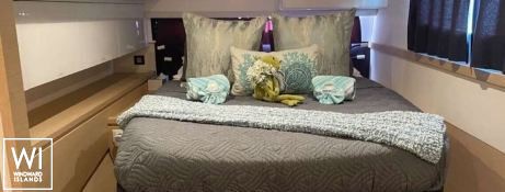 Cashmere  (ex SEA DRAGON) Fountaine Pajot Saba 50 Interior 1