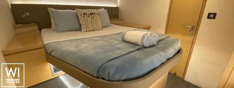 NOWHERE  Fountaine Pajot Saba 50 Interior 10