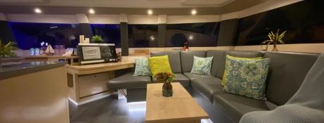 NOWHERE  Fountaine Pajot Saba 50 Interior 12