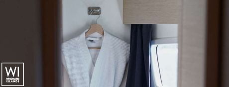 PI 2  Fountaine Pajot Saba 50 Interior 13