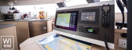 Princess Aphrodite  Fountaine Pajot Saba 50 Interior 14