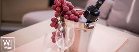 Princess Aphrodite  Fountaine Pajot Saba 50 Interior 16