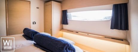 Princess Aphrodite  Fountaine Pajot Saba 50 Interior 20