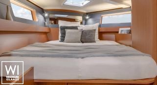 Oceanis  41 Beneteau Interior 2